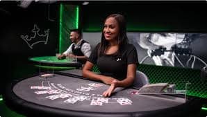 Platform mpo 8080 menampilkan sportsbook, live dealer, dan slot games